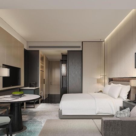 Beijing Palace Soluxe Hotel Astana Exterior photo