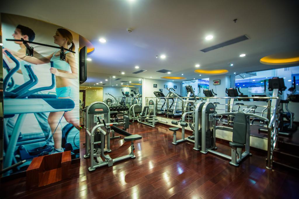 Beijing Palace Soluxe Hotel Astana Exterior photo The gym at the hotel